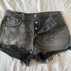 LEVI’S Button Fly Distressed Black Denim Shorts size 28